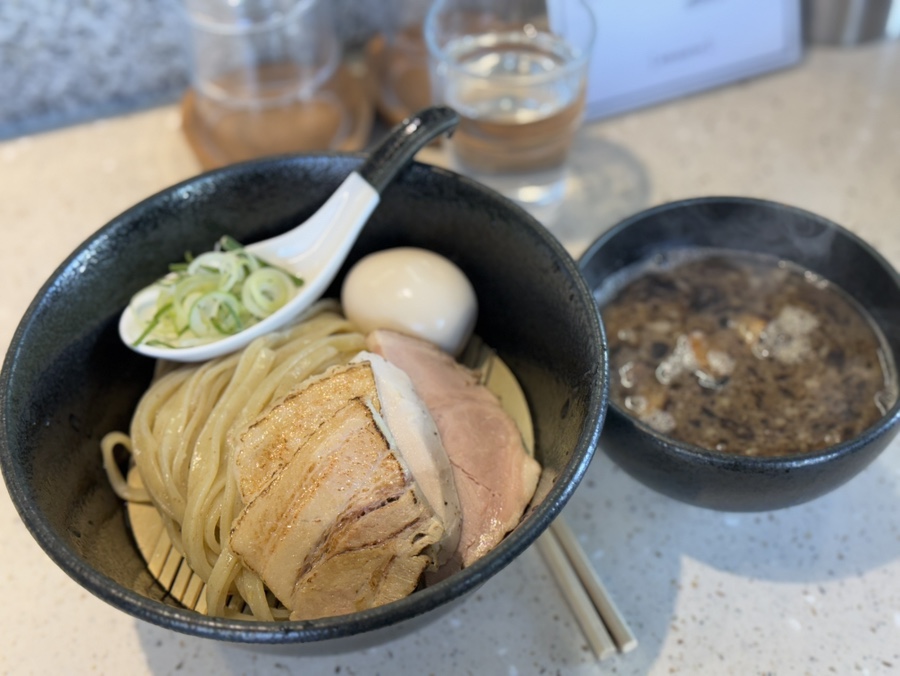 윤멘 이미지