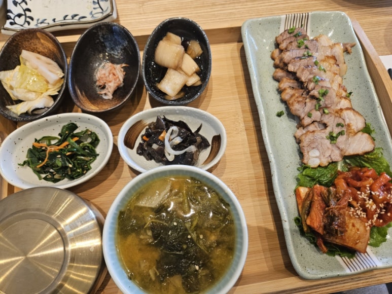 배멧보쌈 이미지