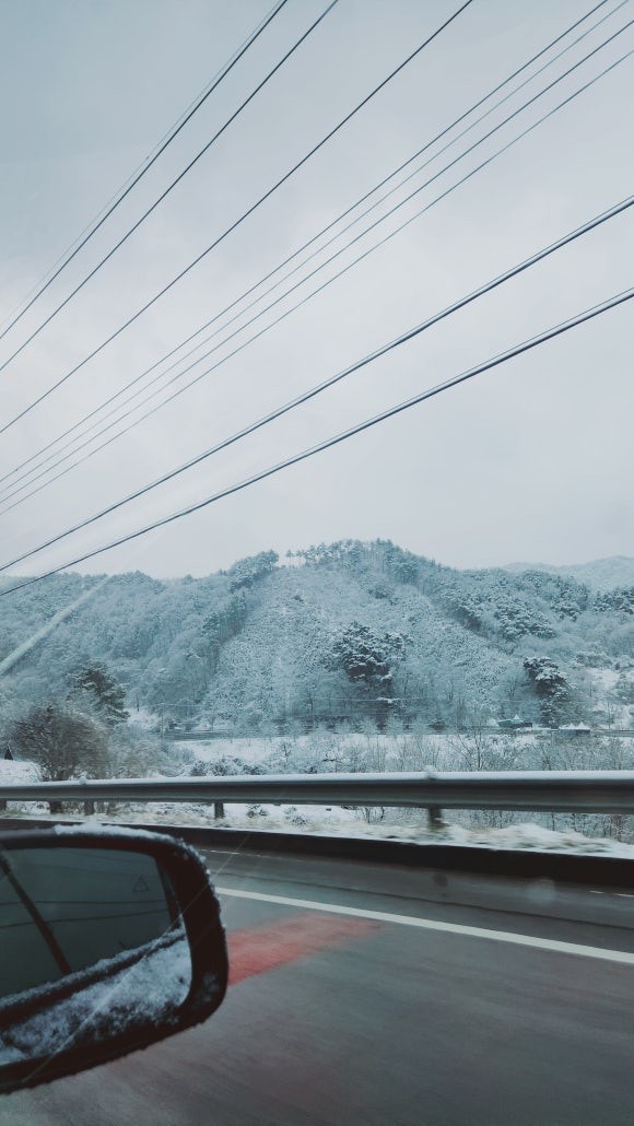 썸벅썸벅 이미지