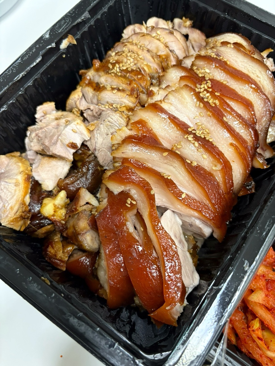 호랭이왕족발 이미지