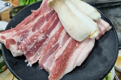 하이넬그린농장정육식당 이미지