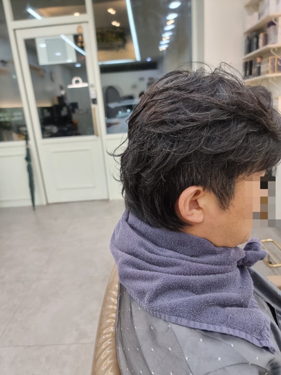 이끌린헤어살롱 이미지