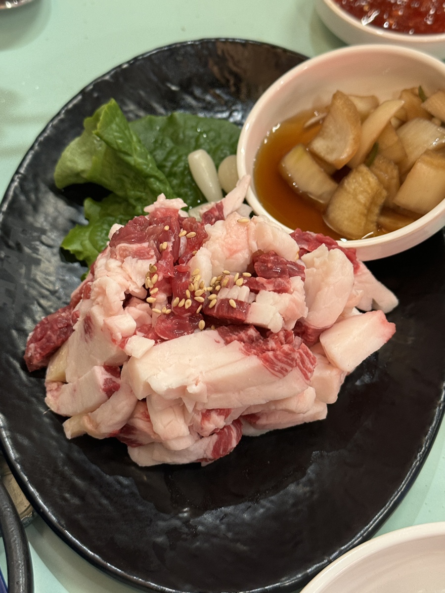 꾸석지돌판한우 이미지