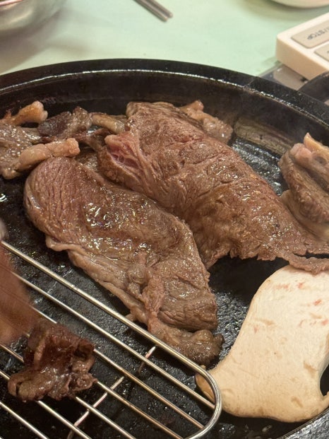 꾸석지돌판한우 이미지