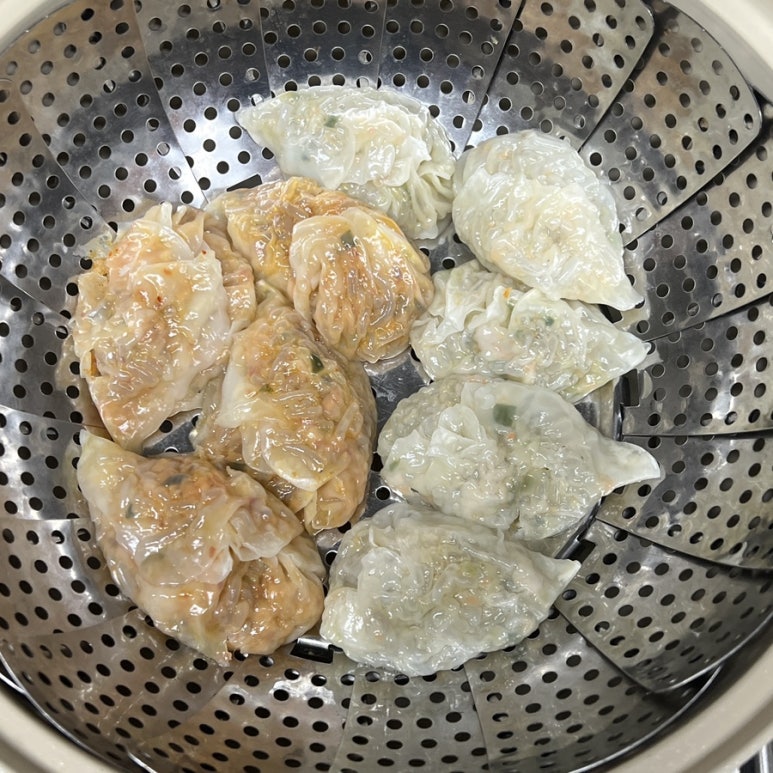 청춘만두 이미지