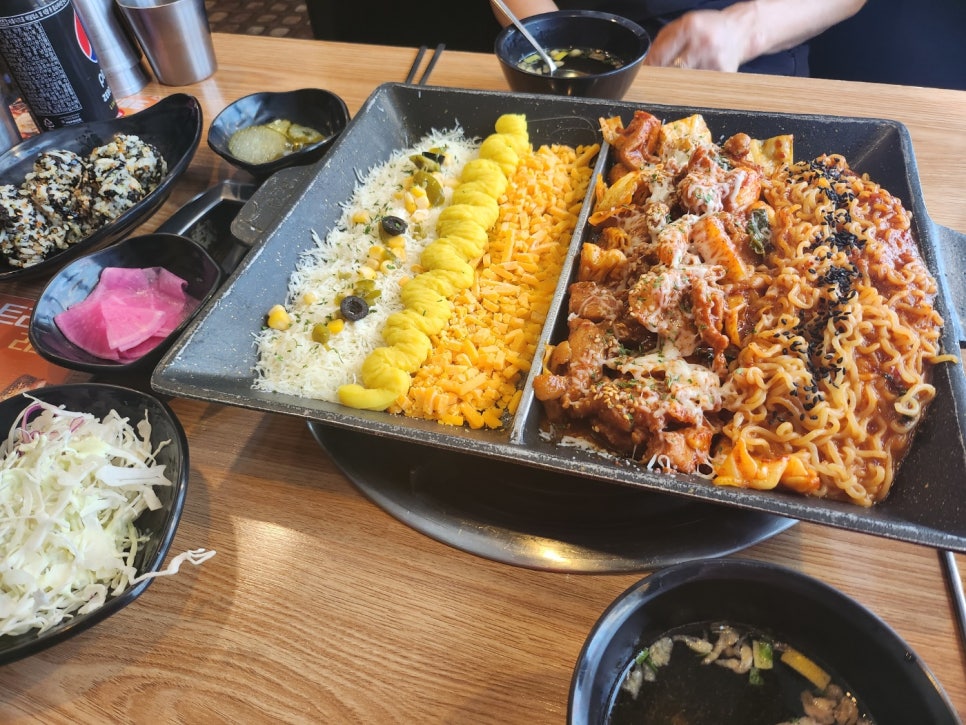헬로팬닭갈비 이미지