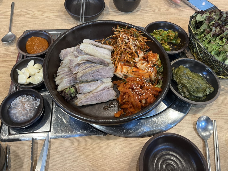 초원항아리보쌈 이미지