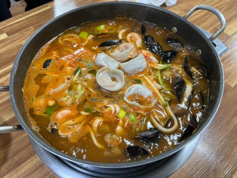 보영이네해물칼국수만천리점 이미지