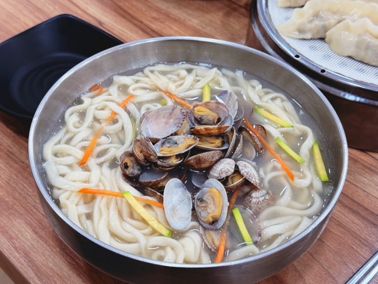 시골칼국수 이미지