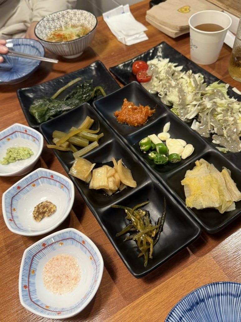 새벽네시반&한우회전 이미지
