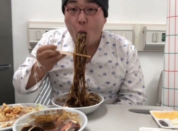 평화반점 이미지