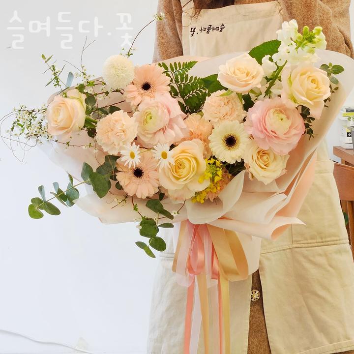 슬며들다.꽃 이미지