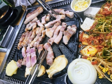 두리생고깃집 이미지
