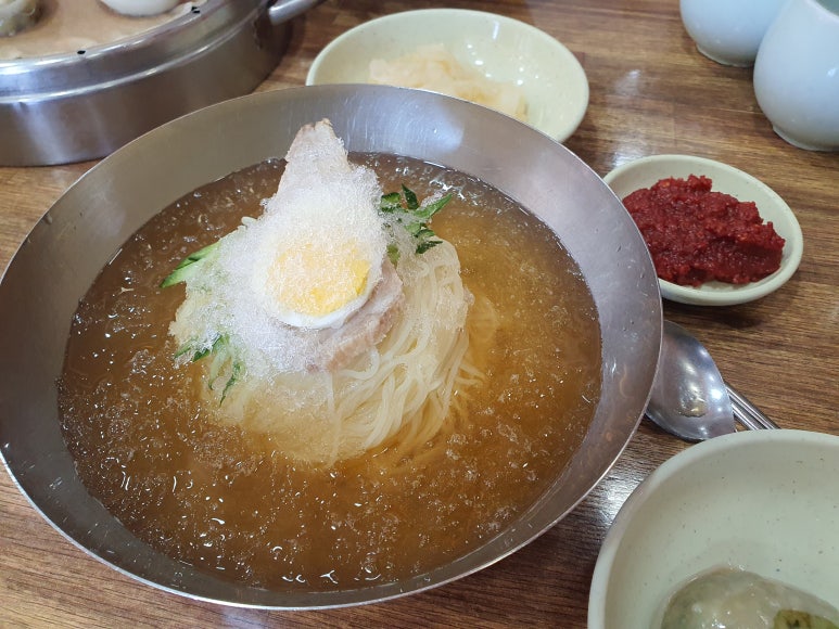동래밀면 이미지