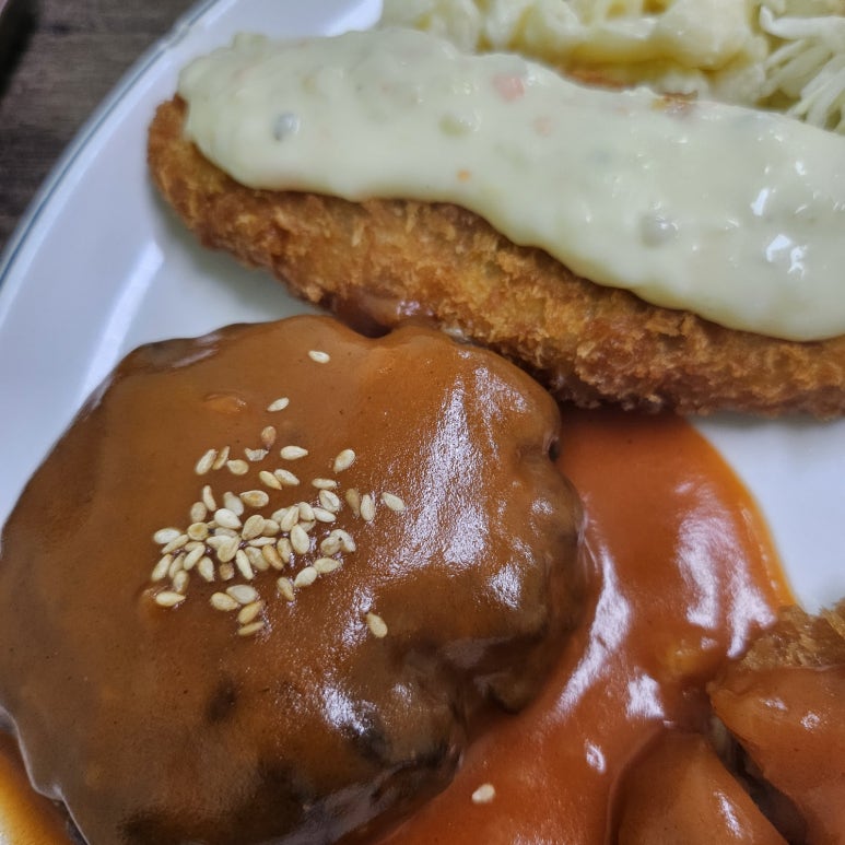 피노키오수제돈까스전문점 이미지