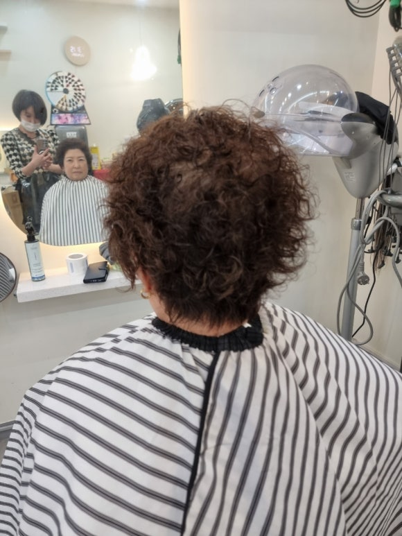 이끌린헤어살롱 이미지