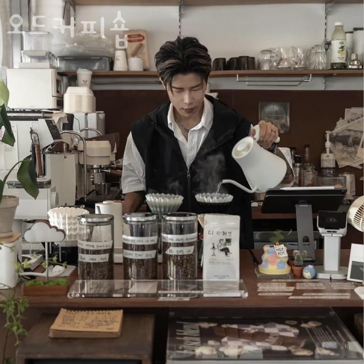 오드커피숍 이미지
