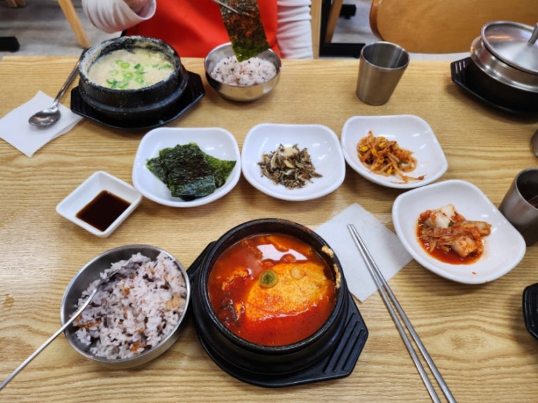 컴포즈커피 문정테라타워점 이미지