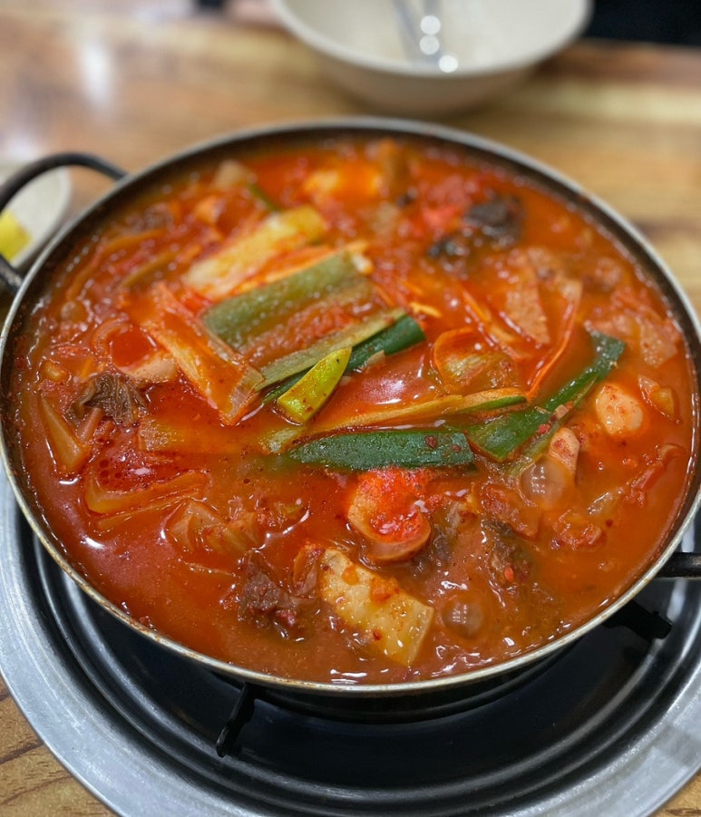 돈가네옛날김치돼지찌개 이미지