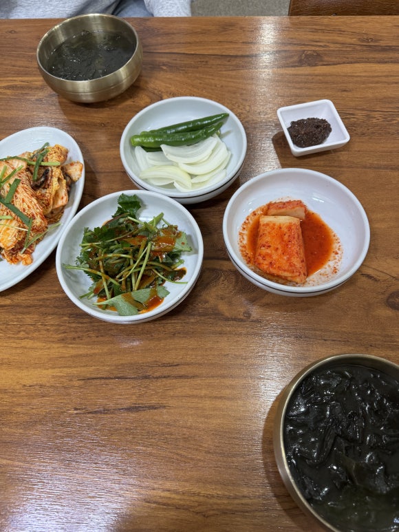 동도통영굴밥 이미지