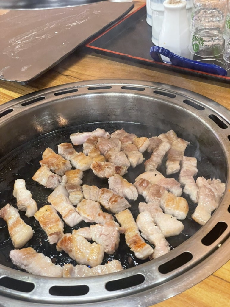 김프로고깃집 이미지