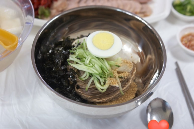 공항메밀국수 이미지