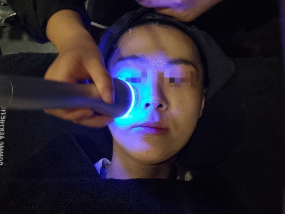 꼼에스테틱 신사본점 이미지
