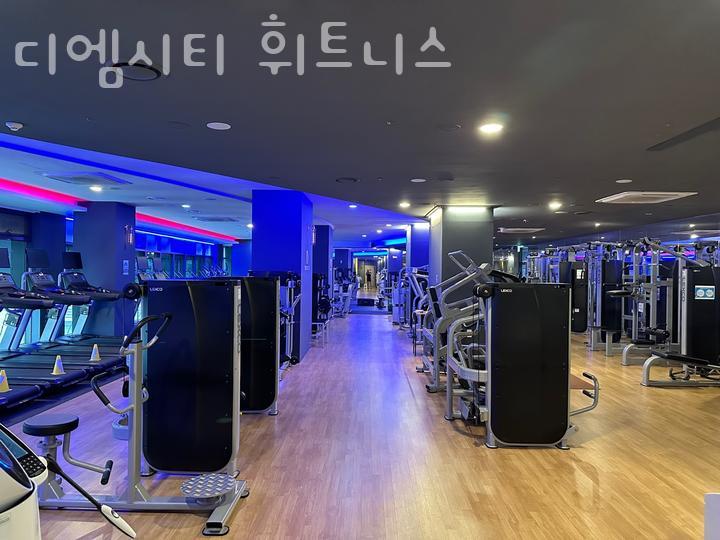 디엠휘트니스 이미지