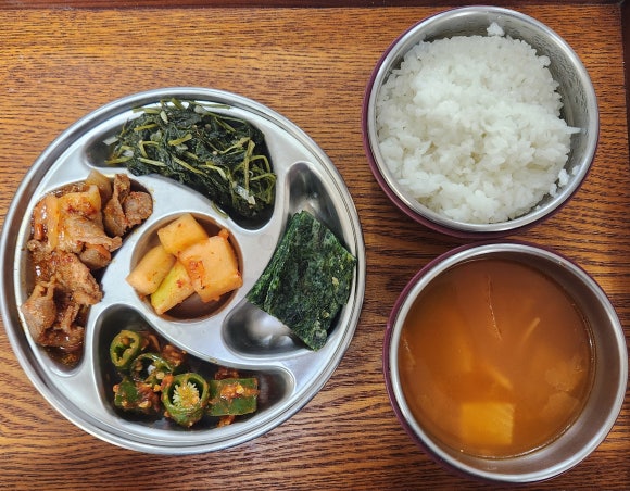 더쿡 이미지