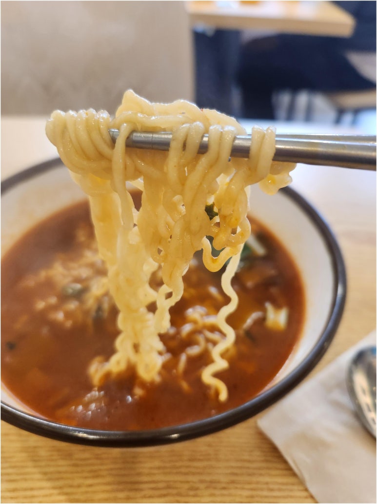 유정분식 이미지