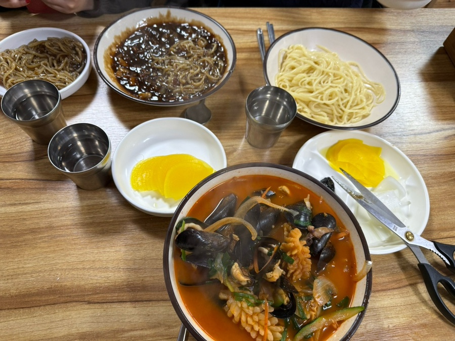 70년대손짜장 이미지