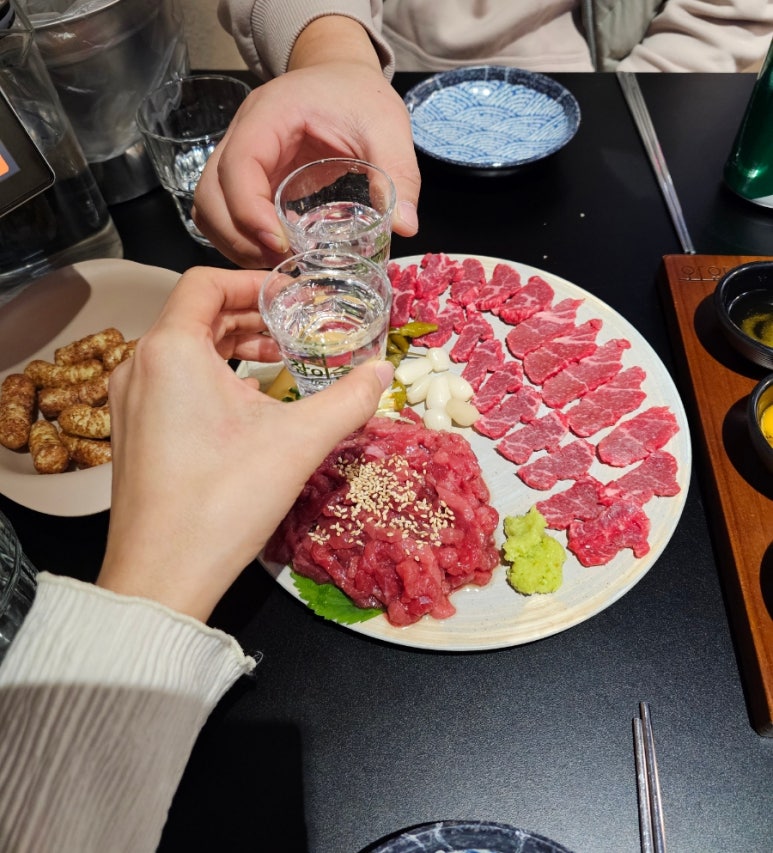 육회야문연어부천 이미지