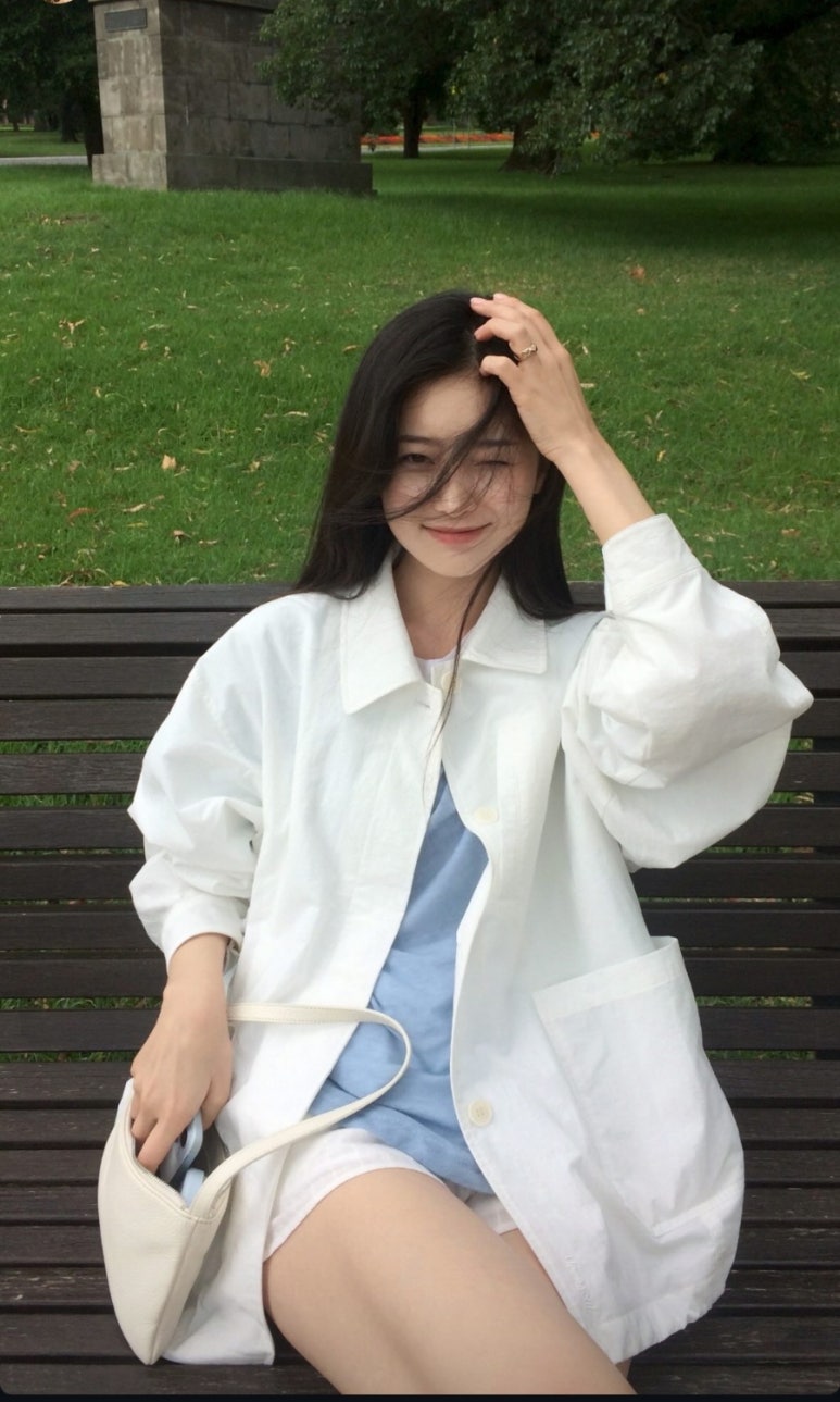 더윤슬 이미지