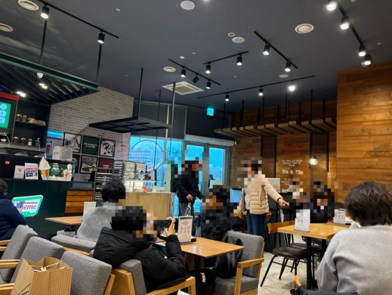 크리스피크림 김해아울렛점 이미지