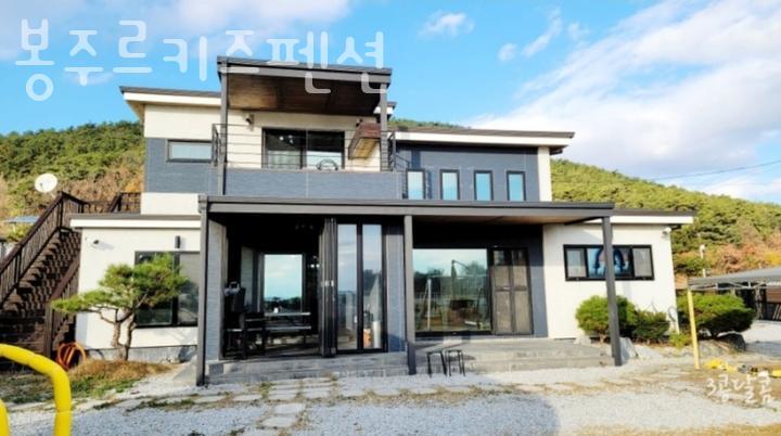 봉쥬르펜션 이미지