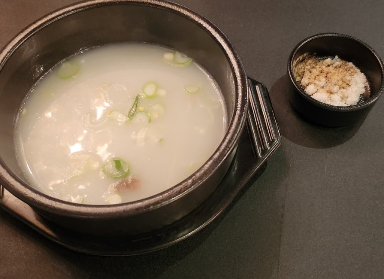 육주작 이미지