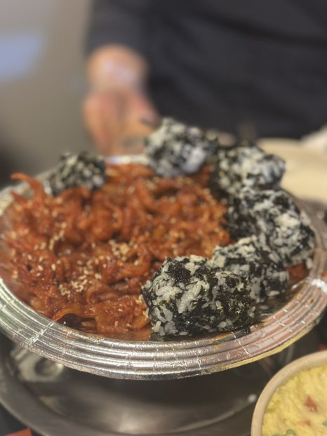 이동천석쇠불닭발 이미지