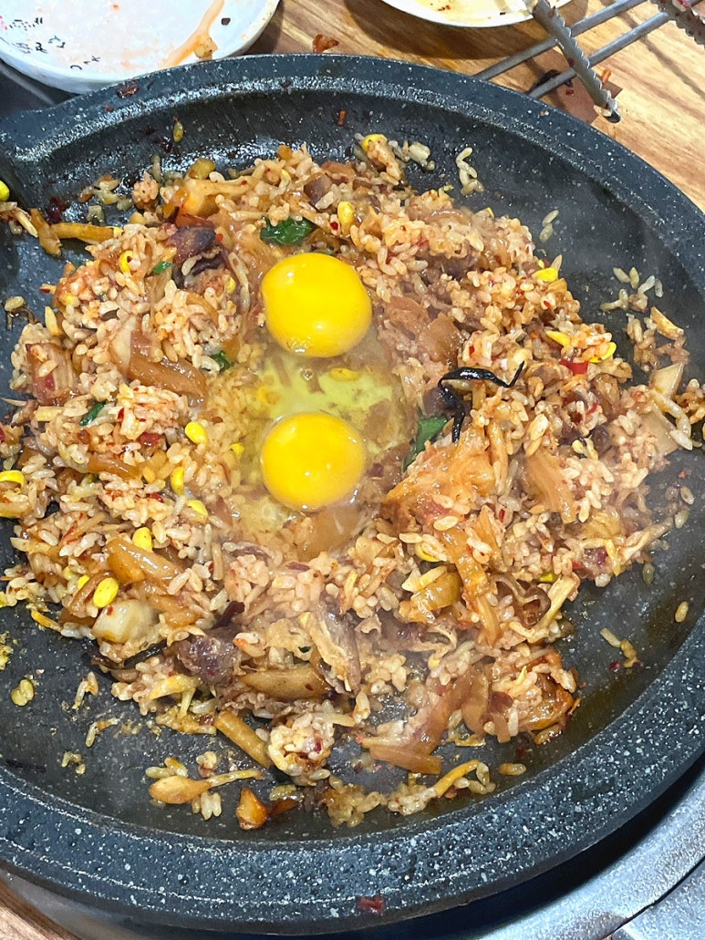 두리두리석쇠불고기 이미지