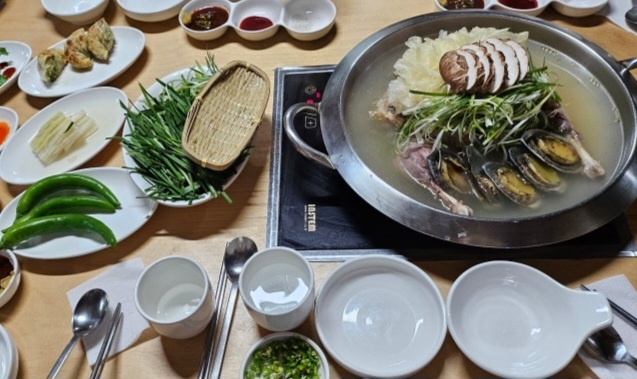 예산기러기칼국수 이미지