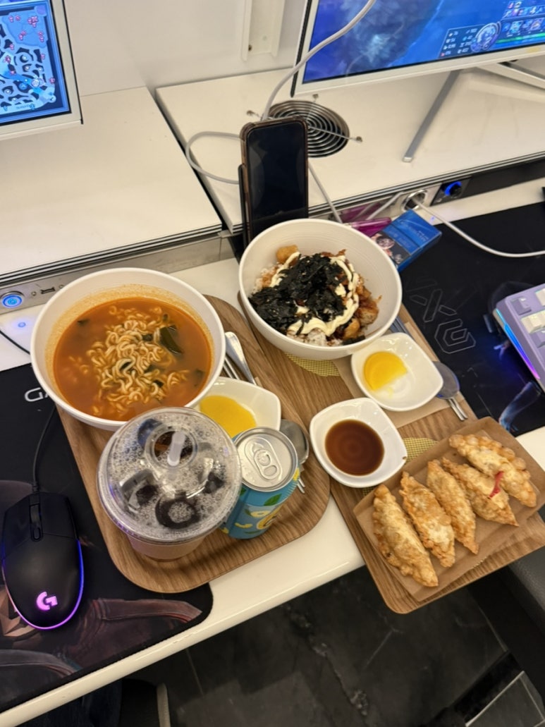 레드포스PC아레나 삼산점 이미지