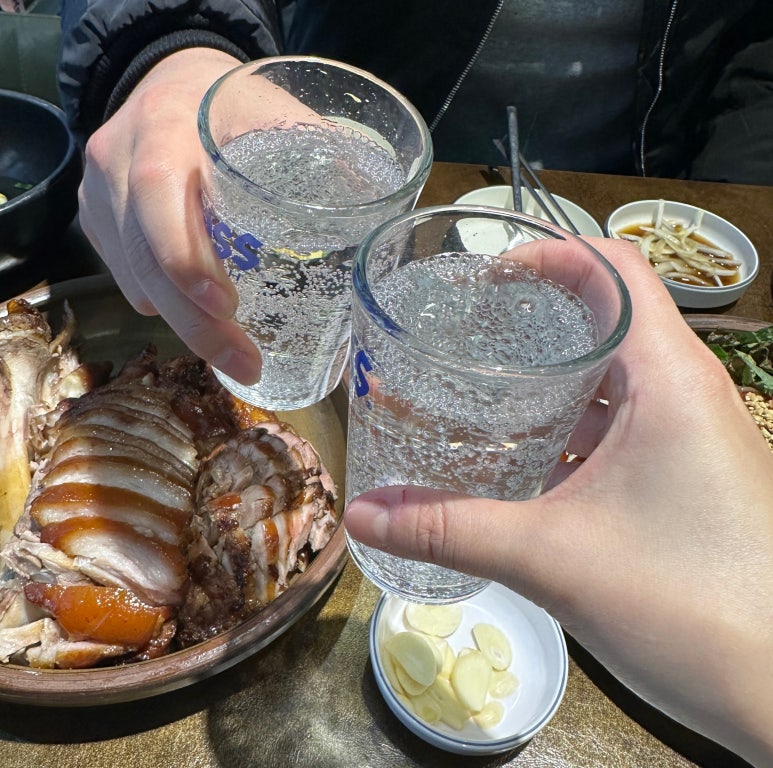 금향족발 이미지