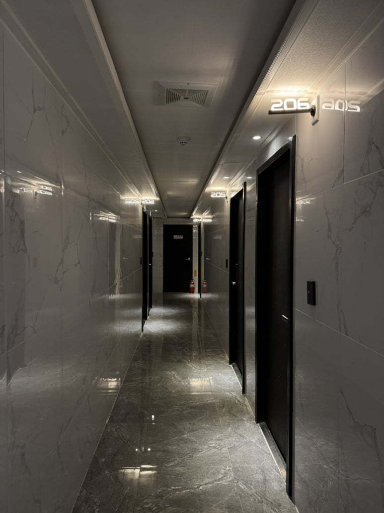 더즌호텔 이미지