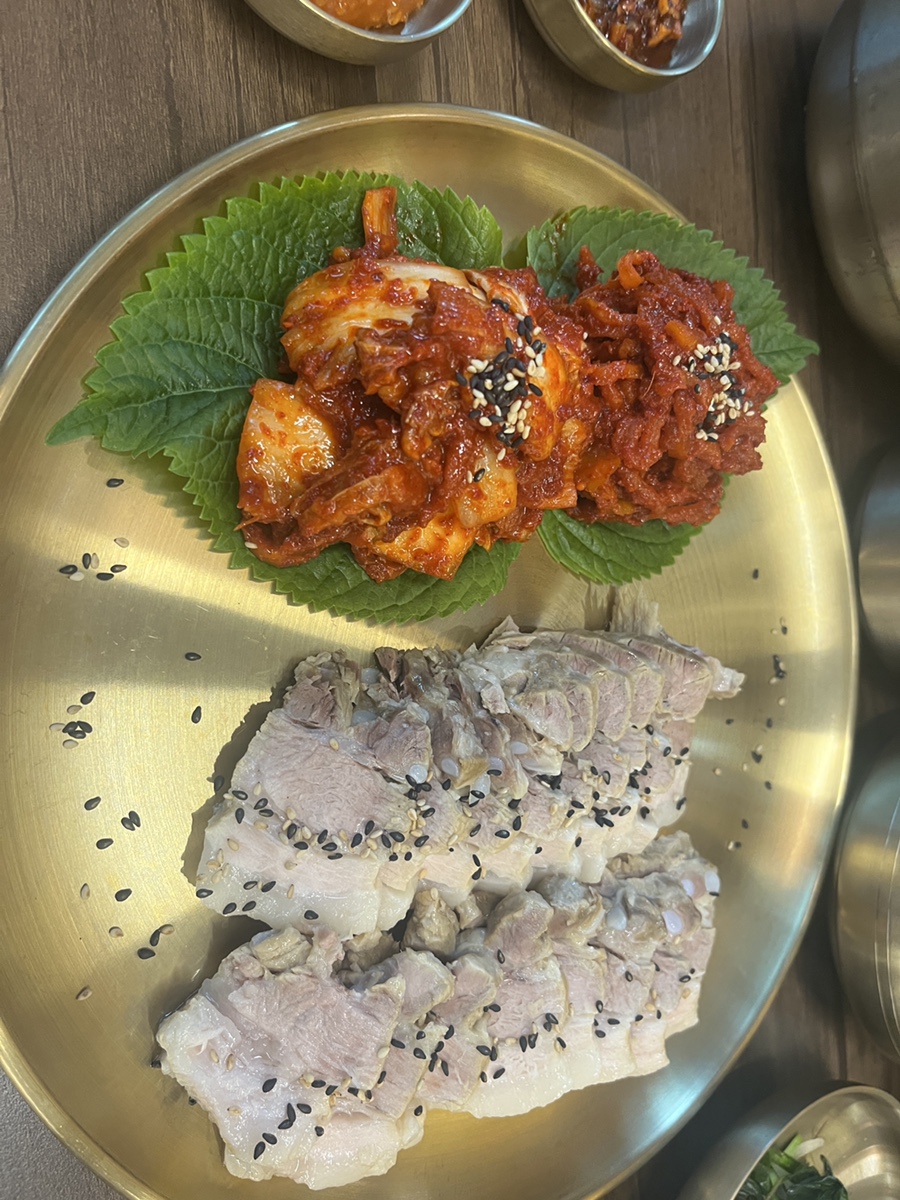 귀한족발 이미지