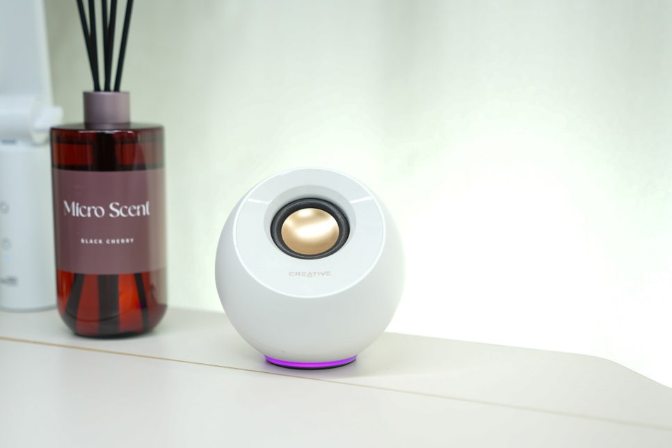 스테레오로 즐기는 PC 스피커 추천 "크리에이티브 Pebble SE RGB White" 컴퓨터에 연결해보니.. 이미지 12
