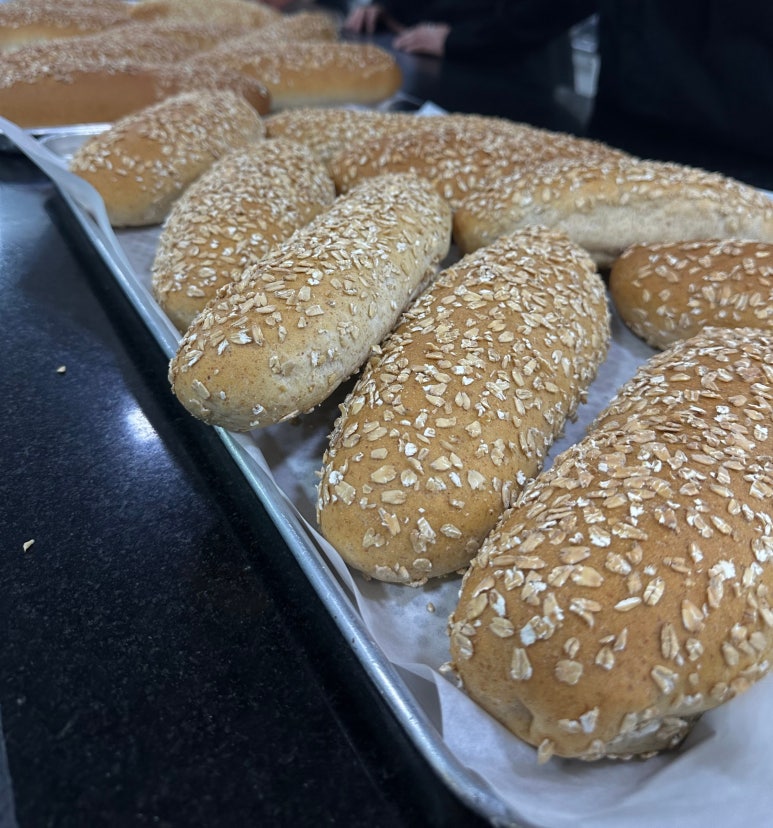 통밀빵 이미지