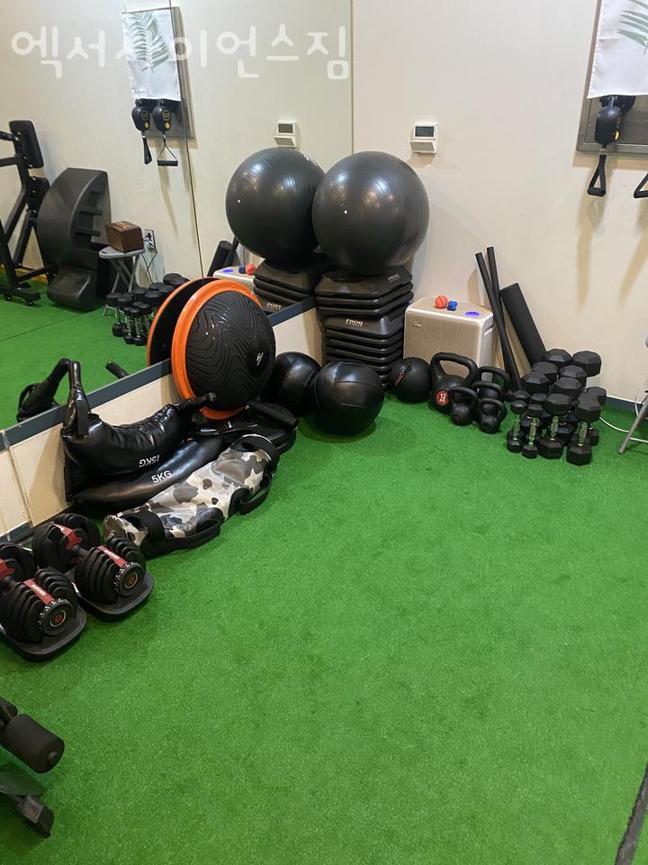 엑서사이언스짐 이미지