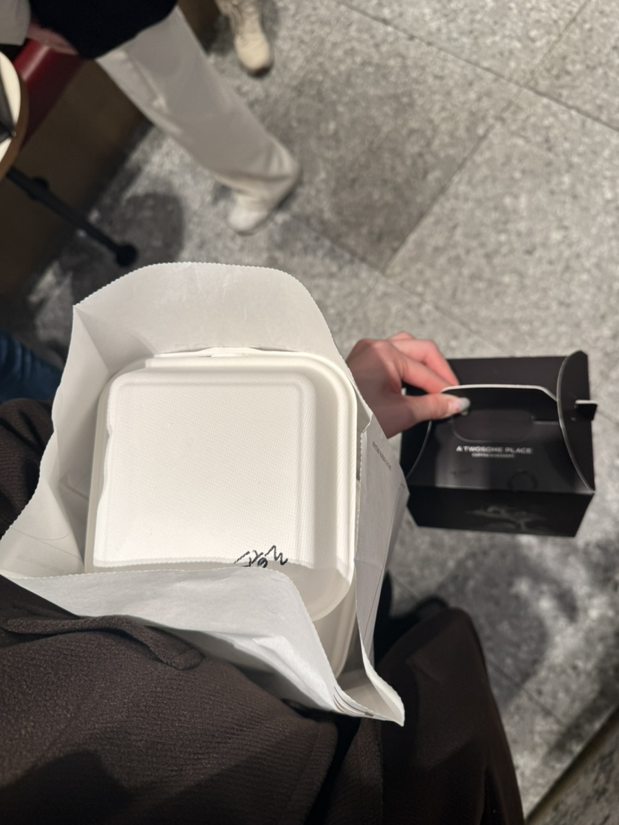 투썸플레이스회현역점 이미지