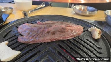 티우한우 이미지