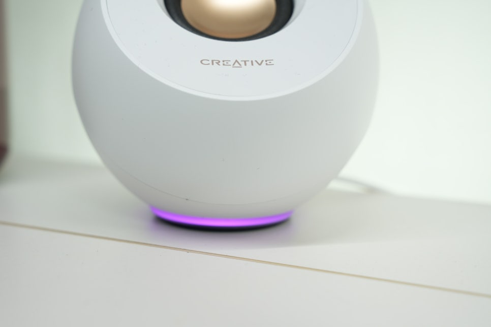 스테레오로 즐기는 PC 스피커 추천 "크리에이티브 Pebble SE RGB White" 컴퓨터에 연결해보니.. 이미지 7