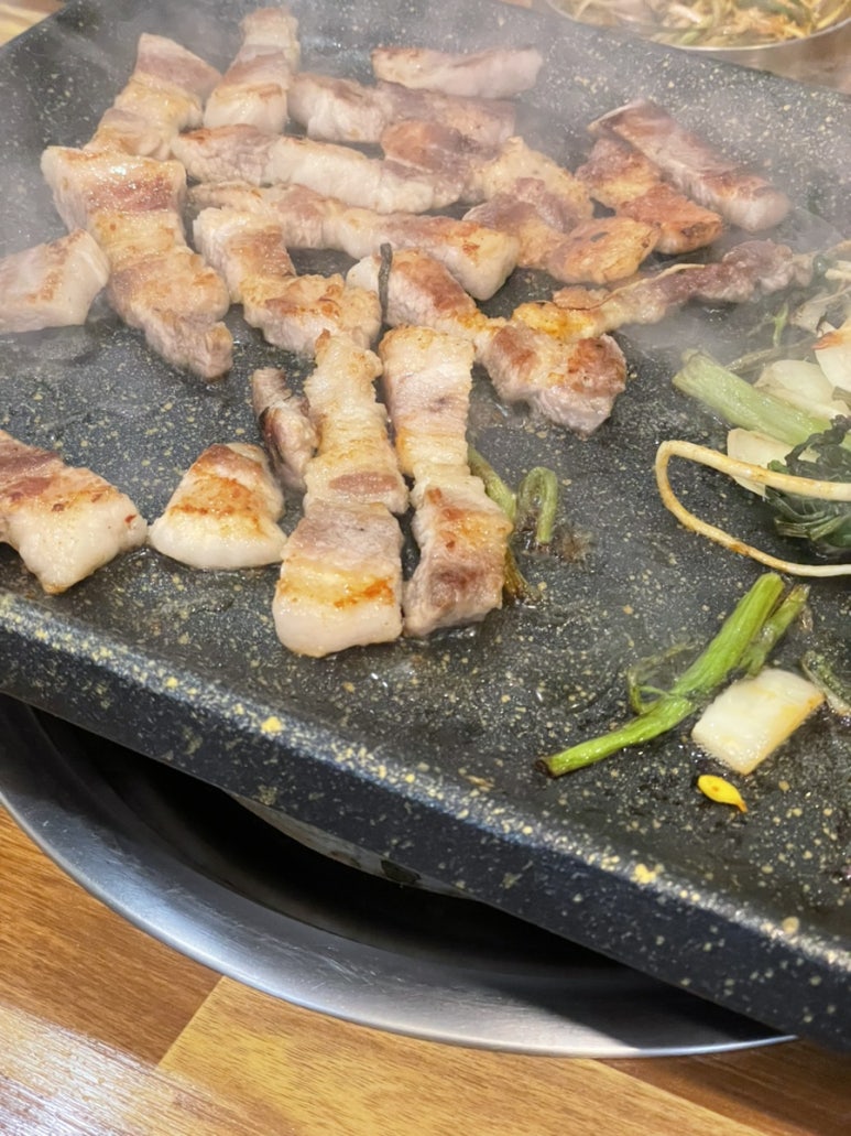 미리네고기점빵 이미지